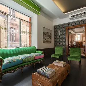 *** Hotel Button Italia